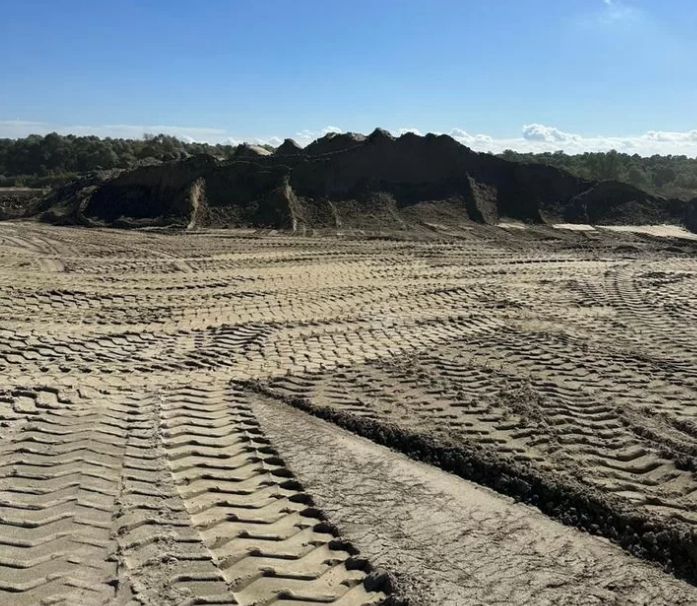 Песчаный карьер