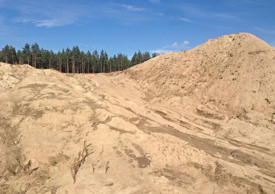 Песчаный карьер