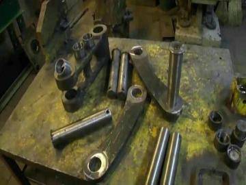 40 лет, а всё туда же 