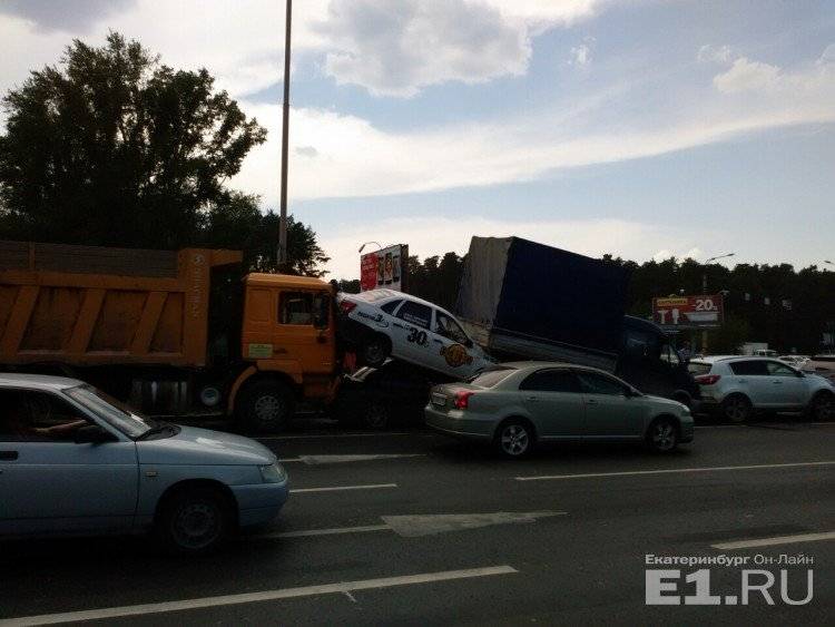 Нехилый замес получился ... 