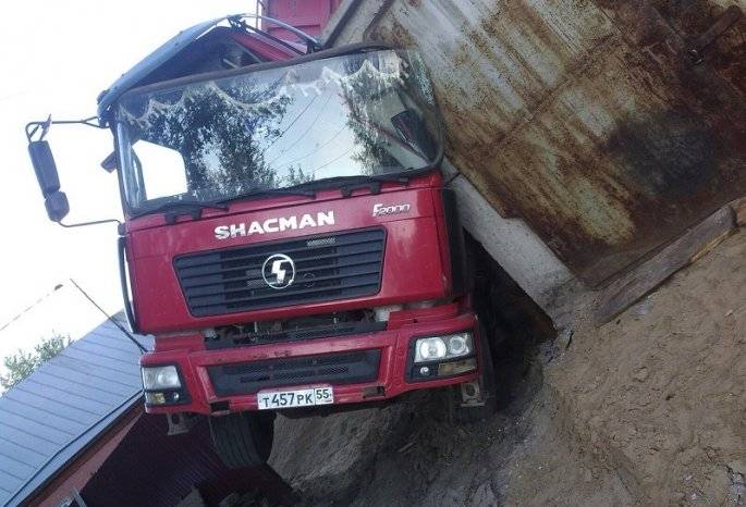 Еще один китаец сегодня отличился ... 