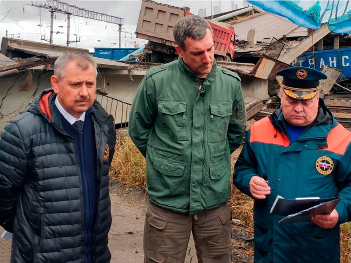 Власти срочно занялись восстановлением моста