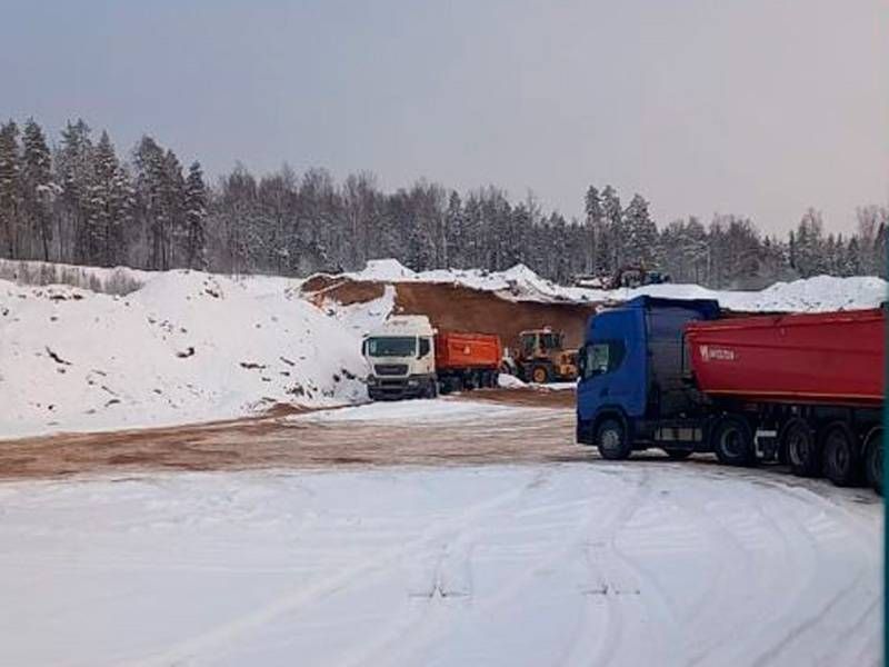 Каллелово карьер Ленинградскя облась