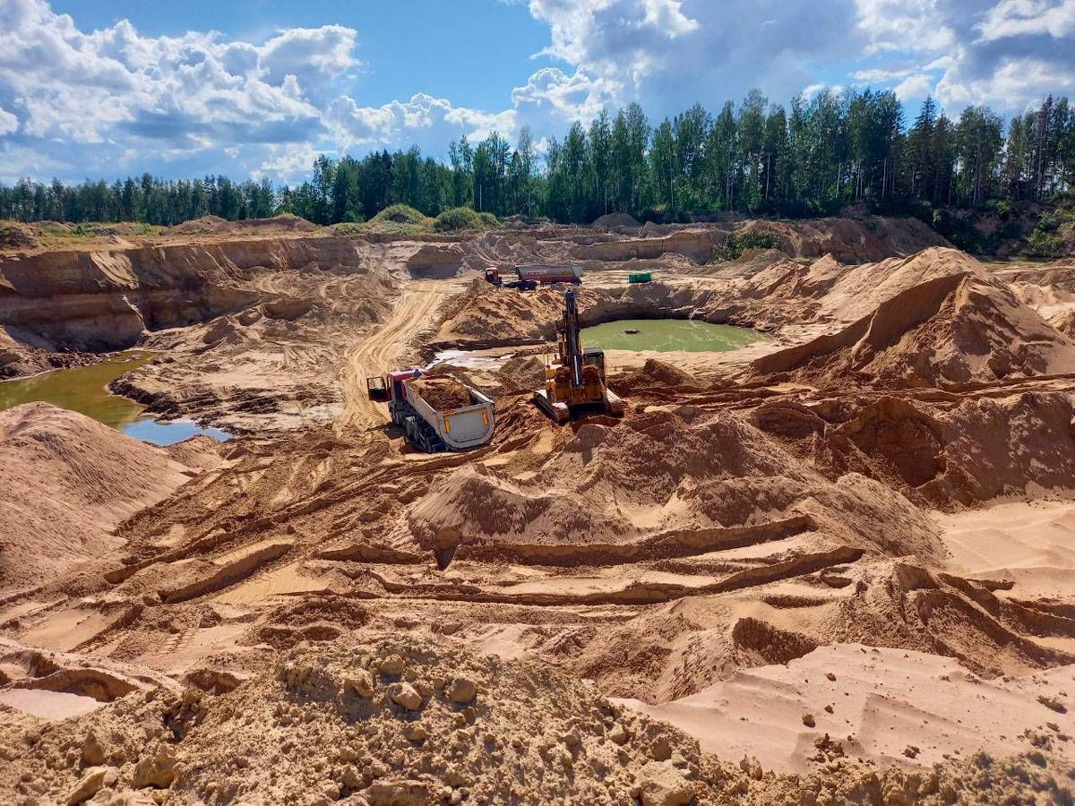 Костуя карьер