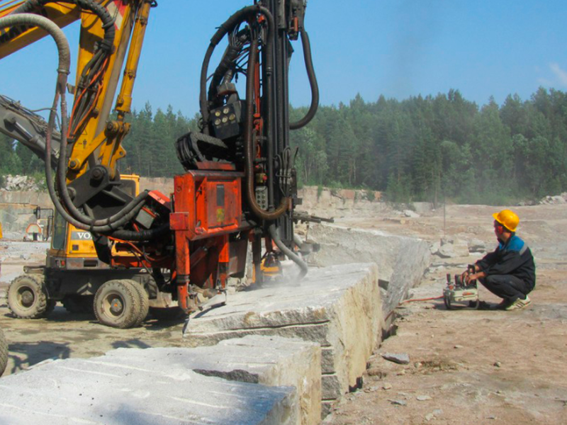Возрождение месторождение гранита Ленинградская область
