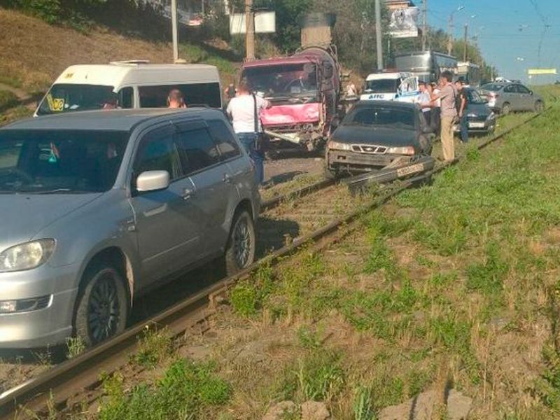 Недолго миксер крутил ...