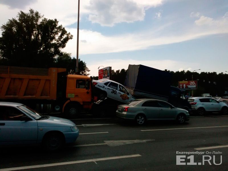 Нехилый замес получился ...