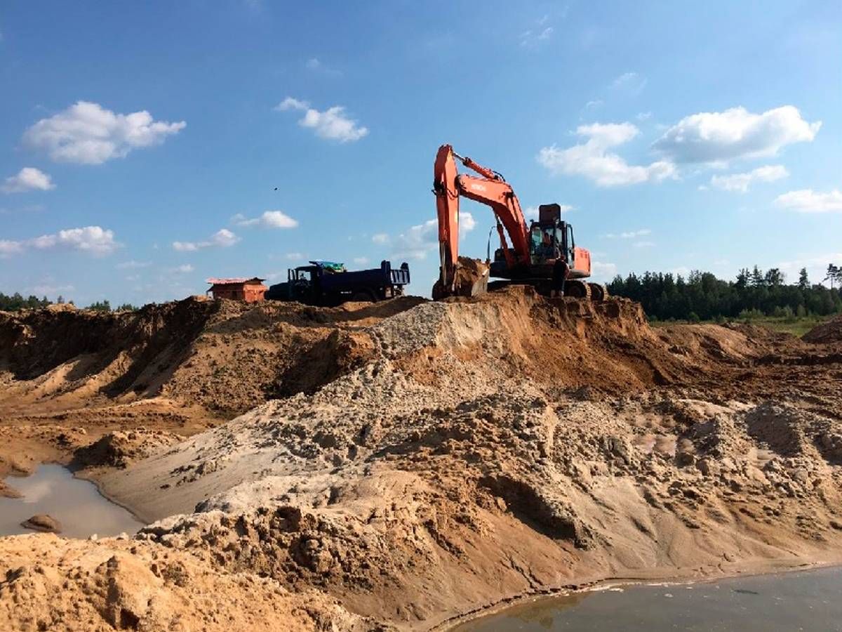 Незаконная добыча песка остановлена