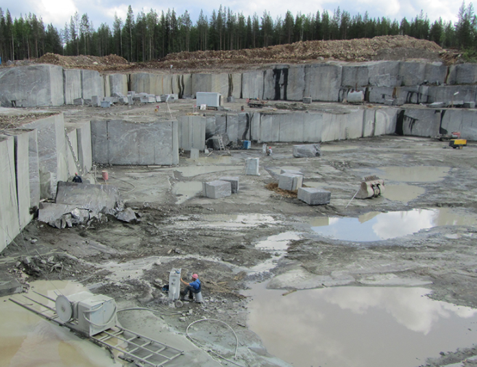 карьер Нигрозеро