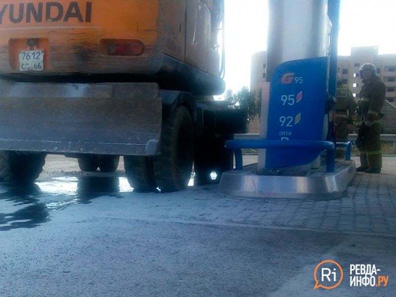 на заправке повалил дым