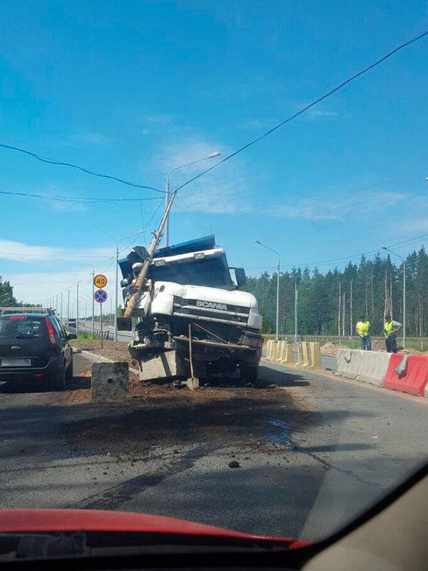 ДТП самосвал скания