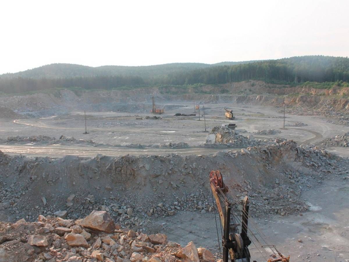 Как выглядит Уральский щебёночный завод